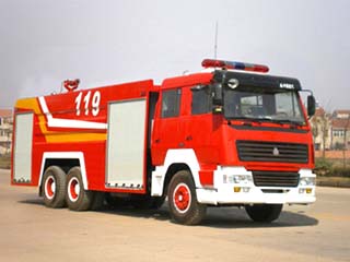 重汽豪濼雙橋水罐消防車(chē)12-15噸